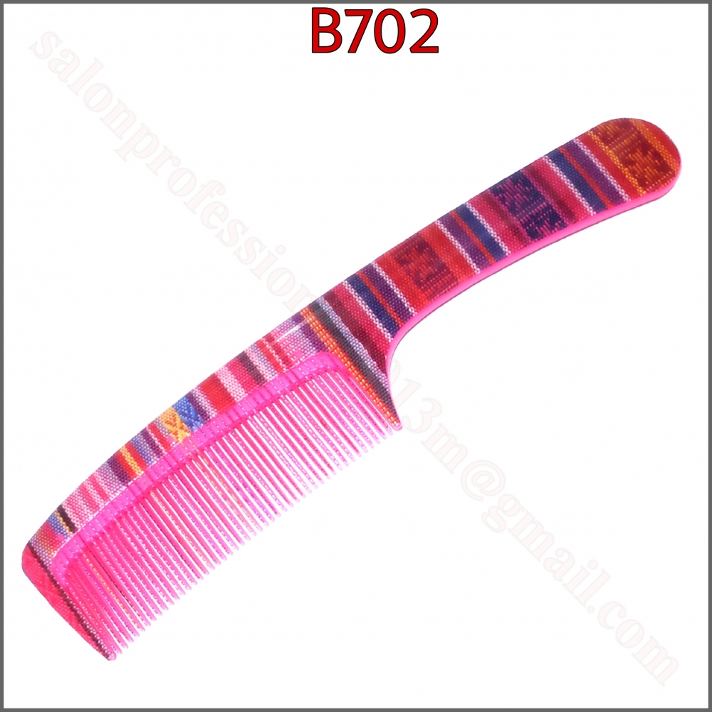 B702